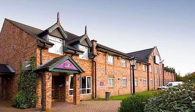 Premier Inn Manchester (Sale) hotel — 3