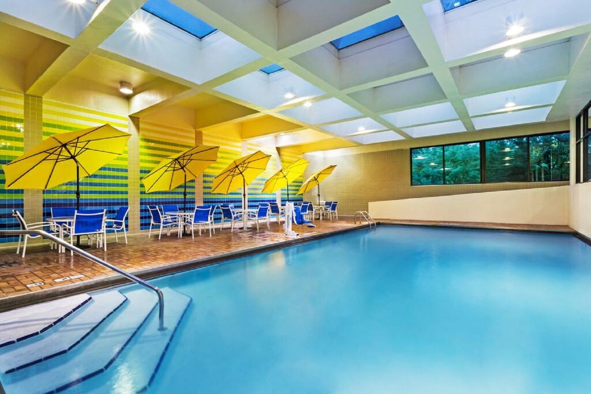 Crowne Plaza Knoxville Downtown University by IHG — 3