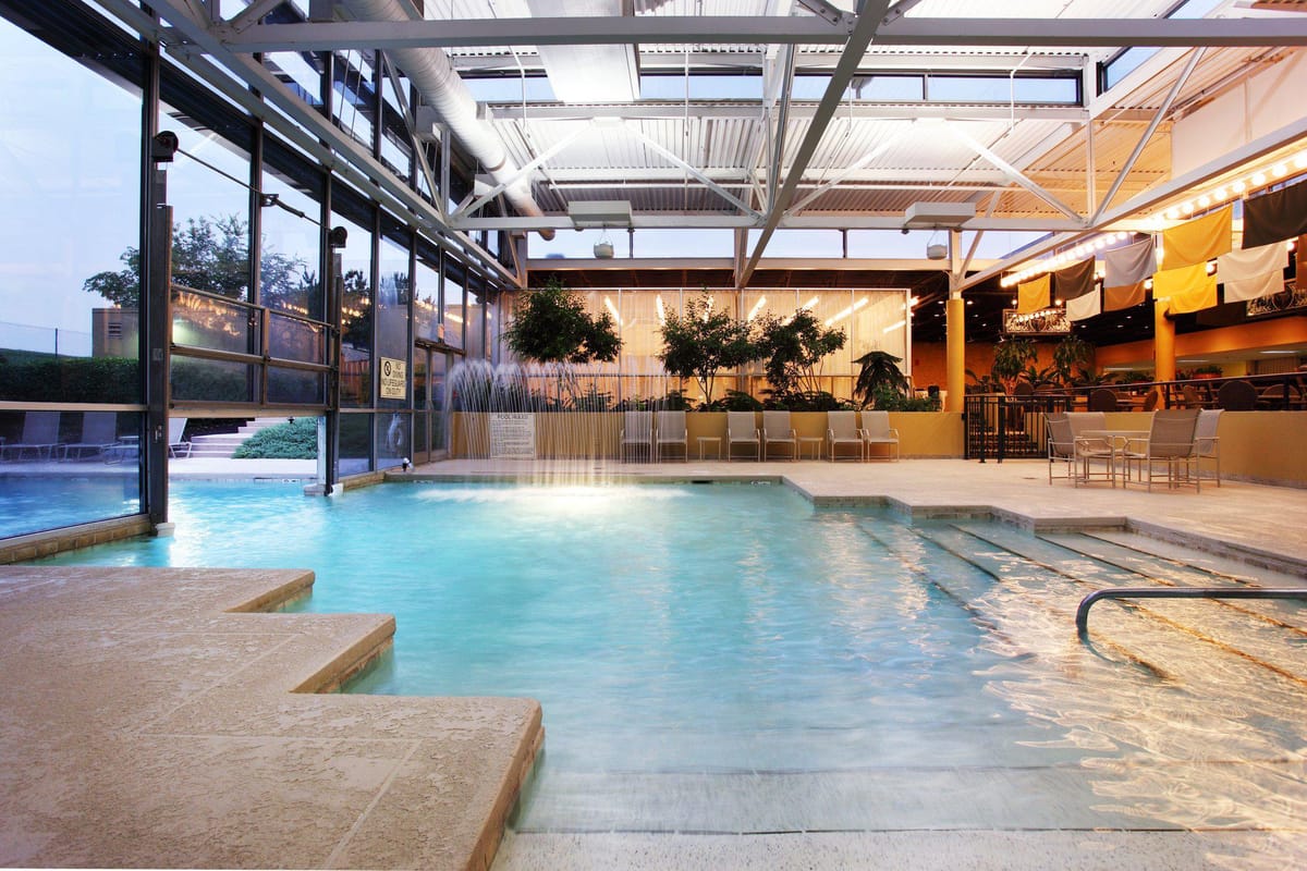 Holiday Inn Knoxville West- Cedar Bluff Rd