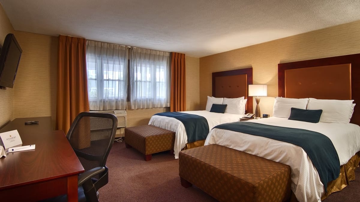 Ivy Court Inn & Suites
