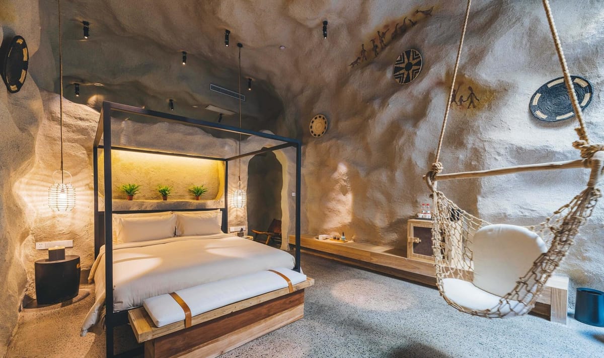 Atour Hotel