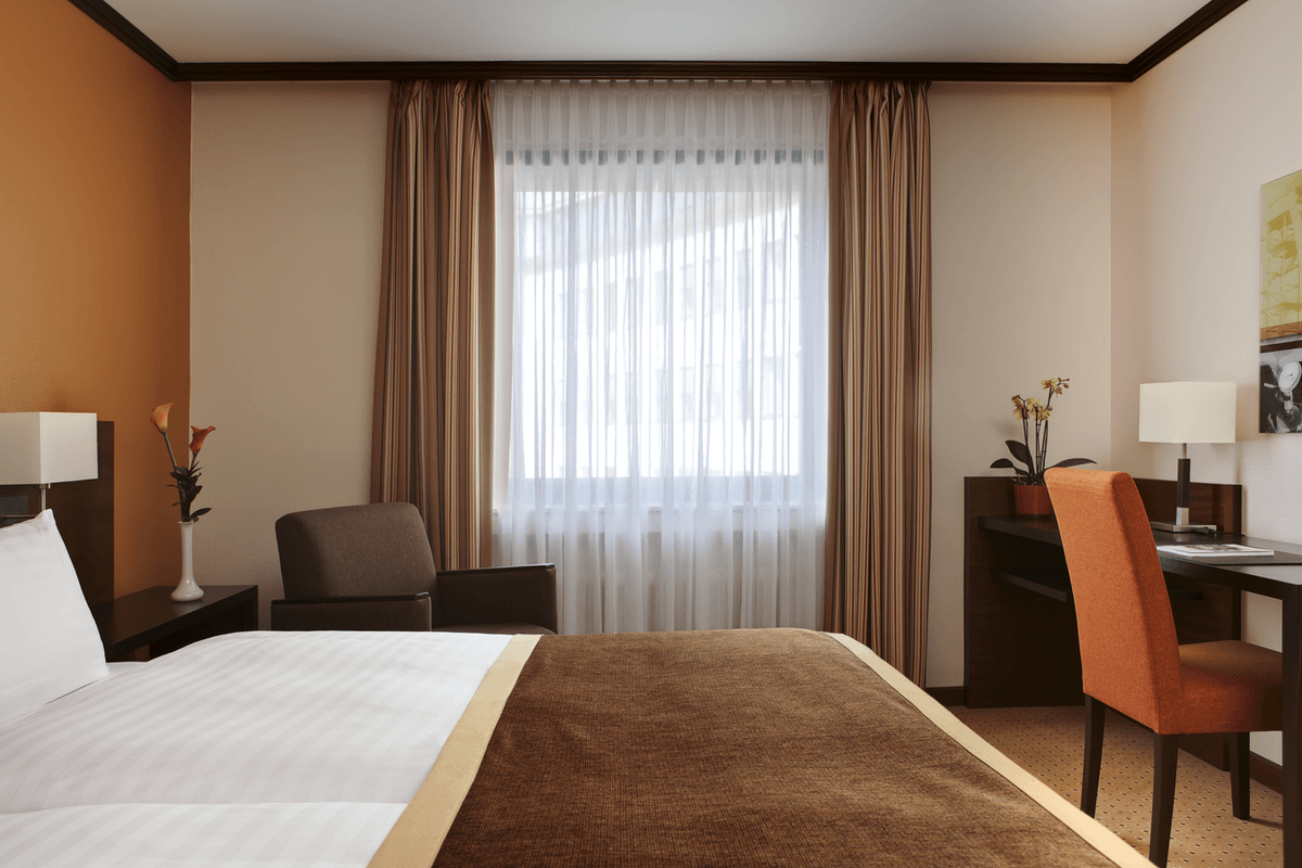 Steigenberger Hotel Dortmund — 3