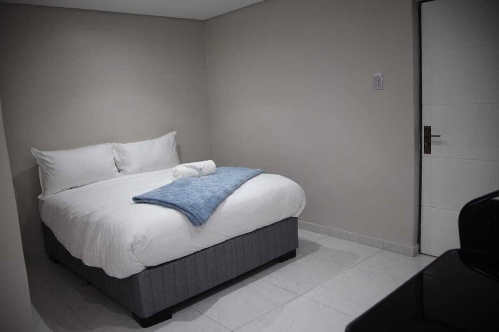 HAYAT HOTEL — 3