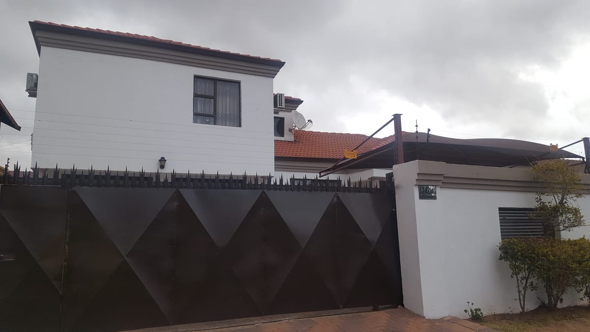 Tlelakufuma Guest House