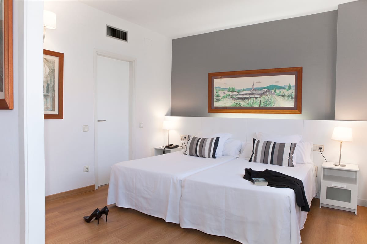 Aparthotel Atenea Barcelona — 3