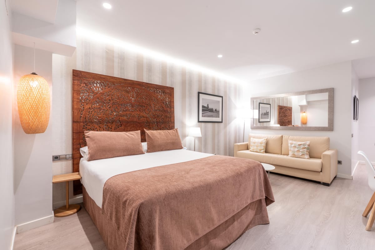 Serennia Fira Gran Via Exclusive Rooms — 2
