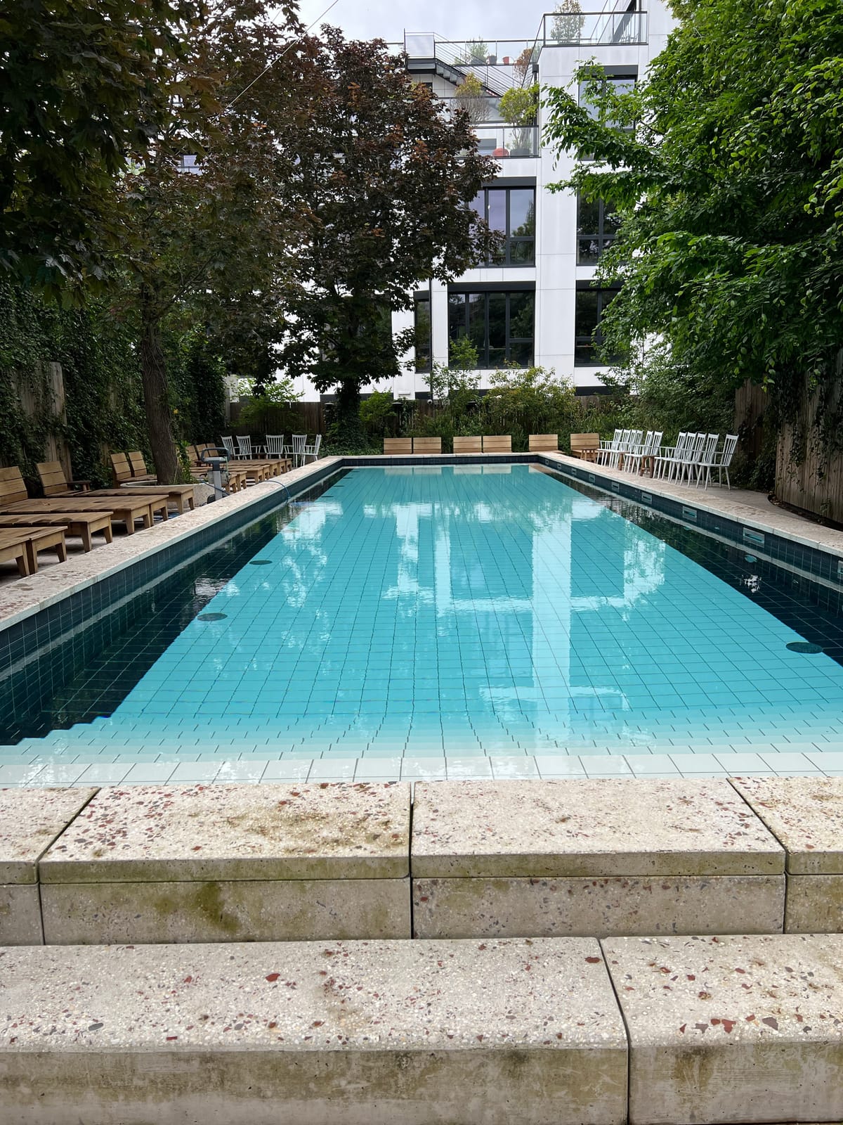 MOB HOTEL Paris les Puces — 3