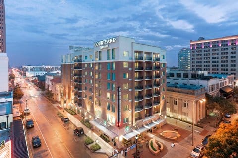 Courtyard by Marriott Baton Rouge Downtown — 2