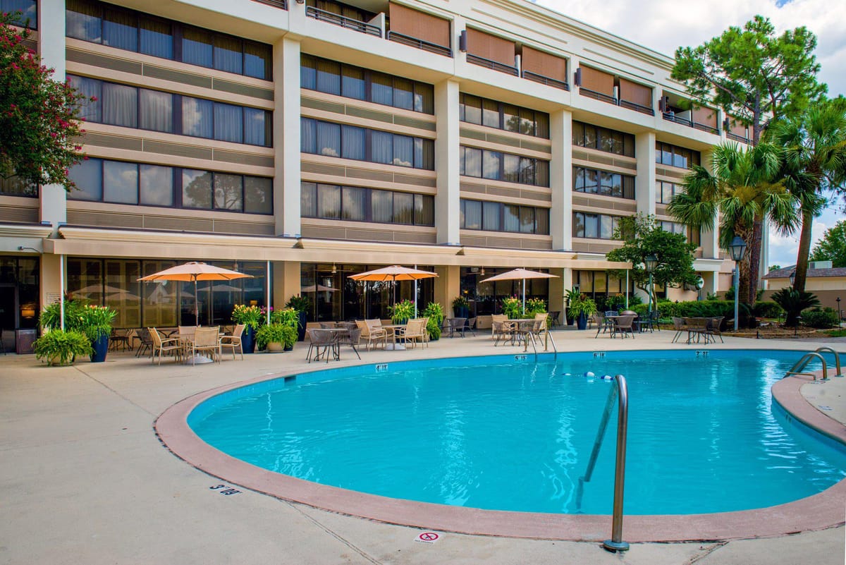 Crowne Plaza Executive Center Baton Rouge by IHG — 2