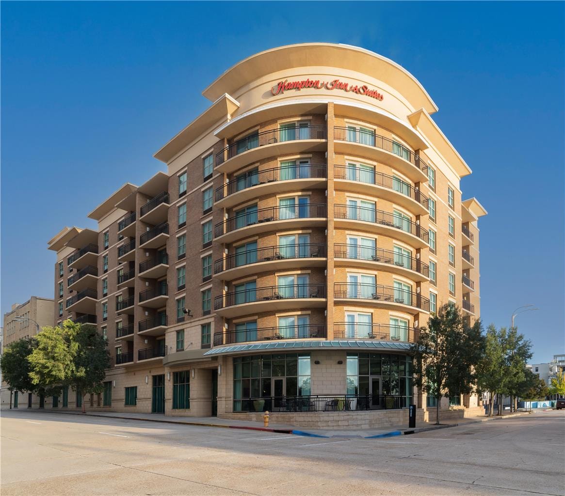 Hampton Inn & Suites Baton Rouge Downtown — 3