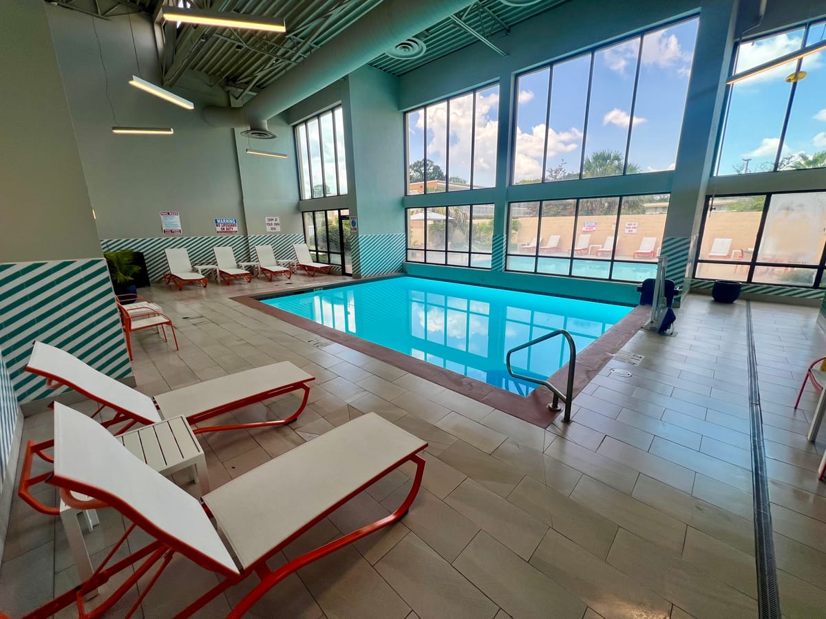Holiday Inn Baton Rouge-South & Convention CTR, an IHG Hotel — 3