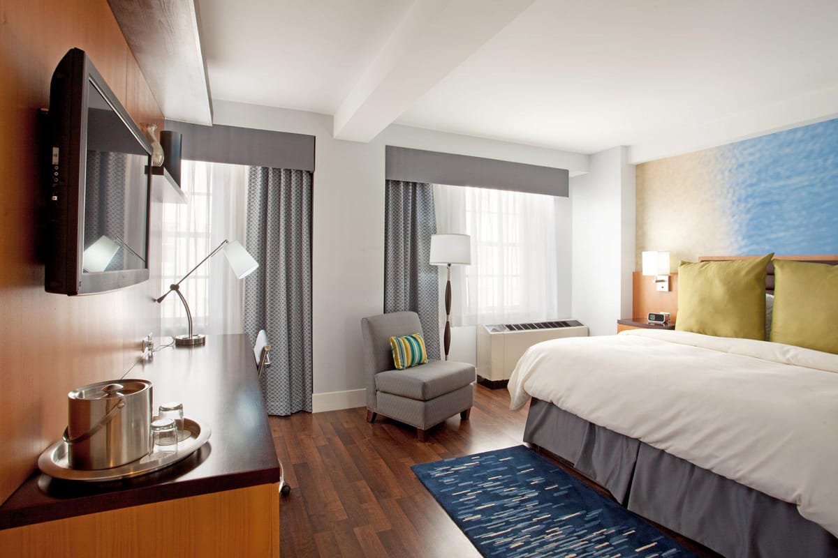 Hotel Indigo Baton Rouge Downtown by IHG — 3